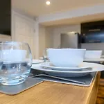 Nyaraló Headingley Hub - 8-bedroom For Large Groups - Pass The Keys Leeds