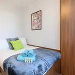 Headingley Hub - 8-bedroom For Large Groups - Pass The Keys Leeds (West Yorkshire)