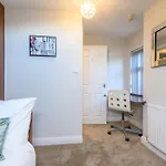 Nyaraló Headingley Hub - 8-bedroom For Large Groups - Pass The Keys *