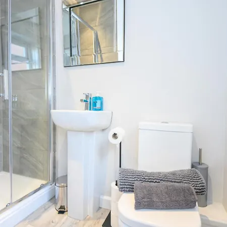 Headingley Hub - 8-bedroom For Large Groups - Pass The Keys Holiday home Leeds (West Yorkshire)