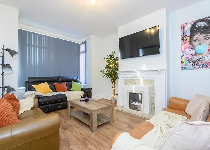 Headingley Hub - 8-bedroom For Large Groups - Pass The Keys Leeds (West Yorkshire)