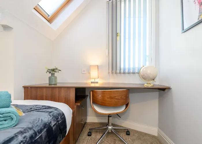 Holiday home Headingley Hub - 8-bedroom For Large Groups - Pass The Keys Leeds (West Yorkshire)