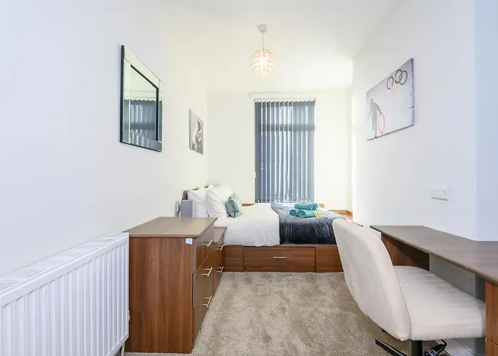 度假居 Headingley Hub - 8-bedroom For Large Groups - Pass The Keys