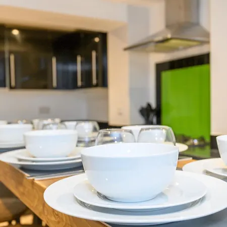 Headingley Hub - 8-bedroom For Large Groups - Pass The Keys Dom wakacyjny *
